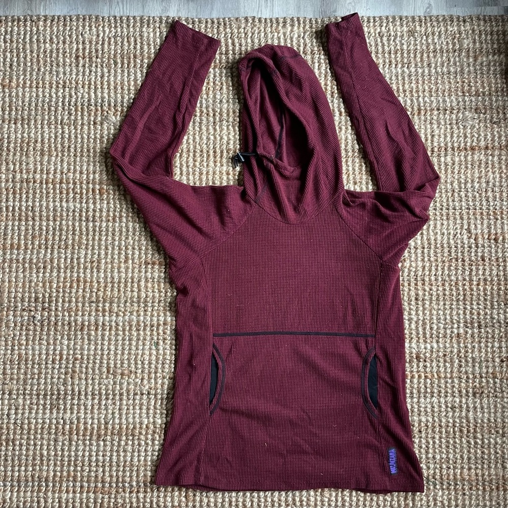 Women’s Maroon Melly 🌶️